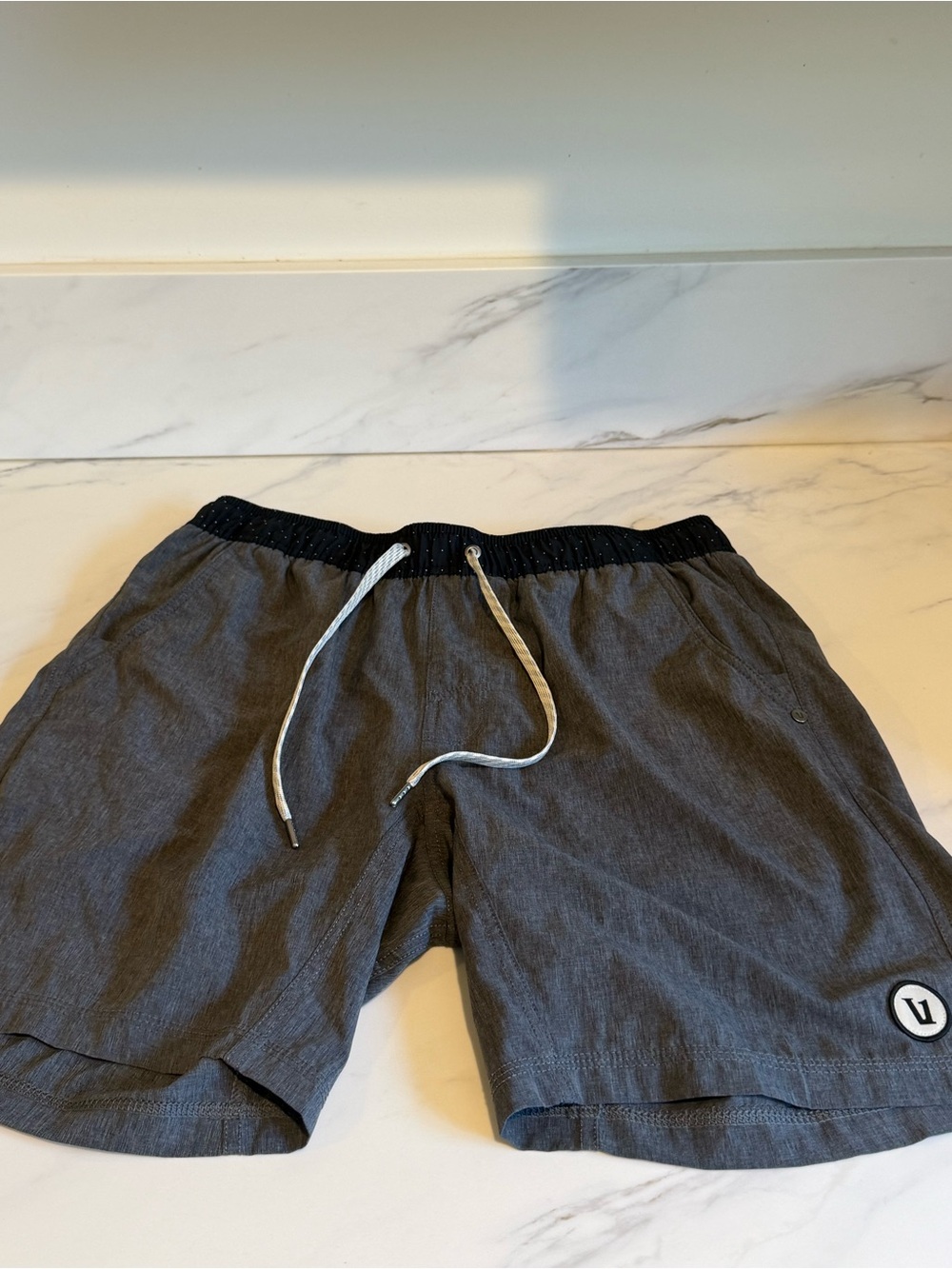 Vuori kore grey active shorts